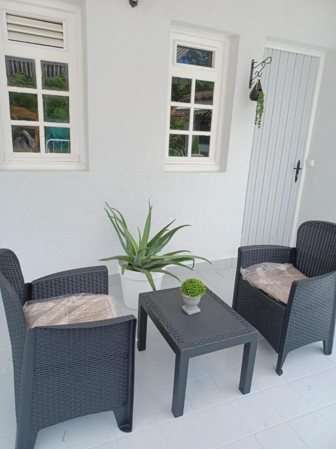 Paradies Caraibes I Les Abymes Εξωτερικό φωτογραφία